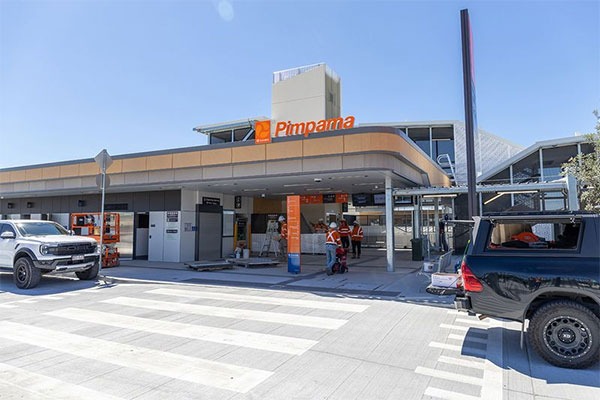 Pimpama-Train-Station.jpg